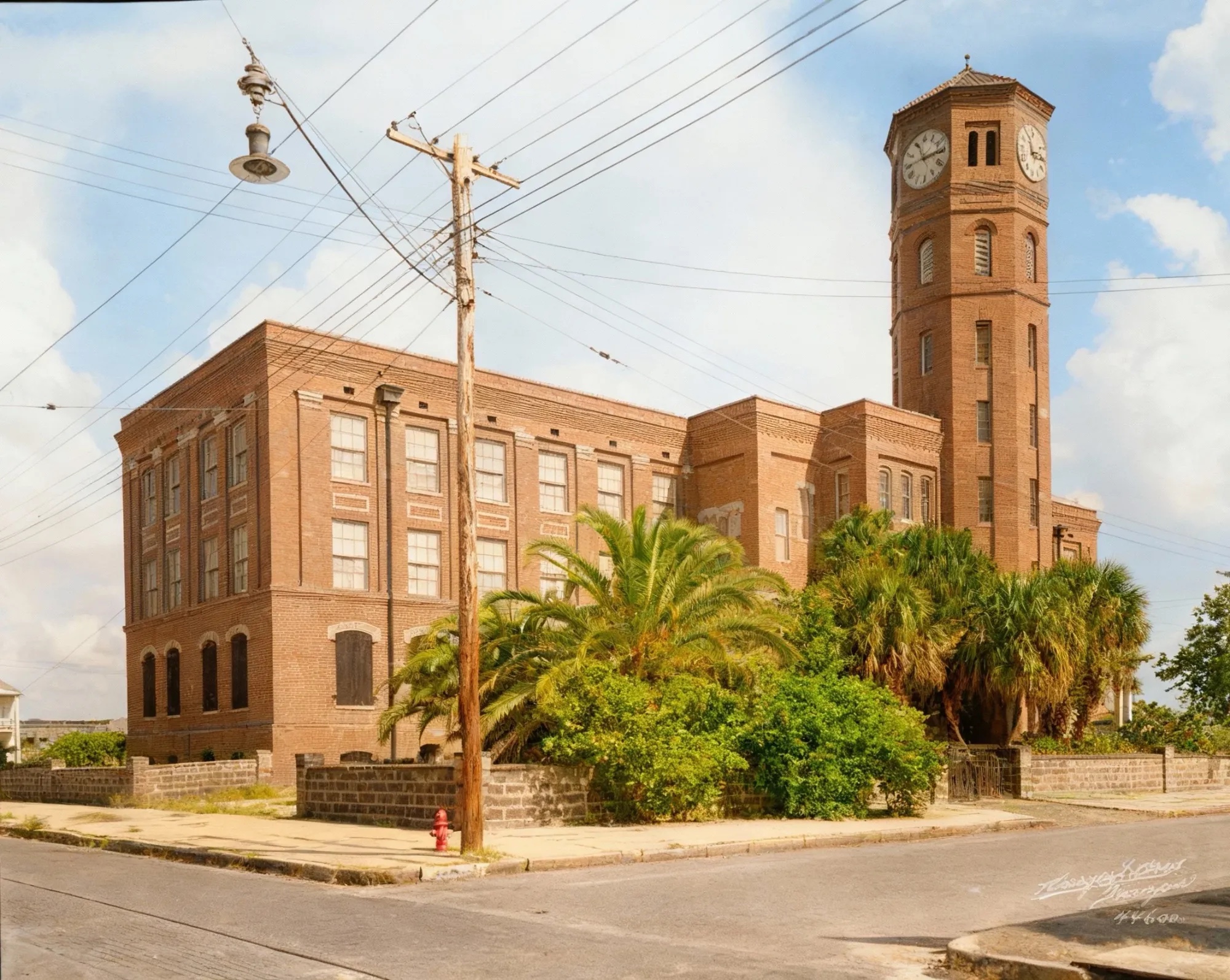 The Y. Pendas y Alvarez cigar factory and its clock tower on Albany Avenue, West Tampa, in an early photograph
